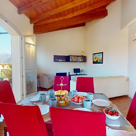 Borgo Del Torchio C8 Bybookinggardalake شقة *
