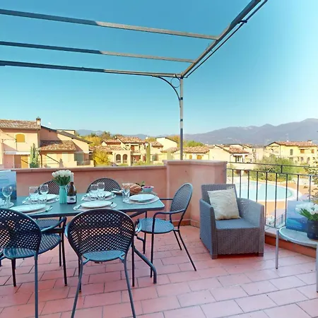 Borgo Del Torchio C8 Bybookinggardalake * Manerba del Garda