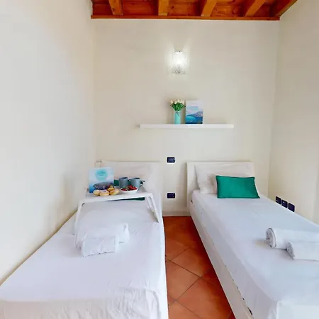 Borgo Del Torchio C8 Bybookinggardalake Apartment Manerba del Garda